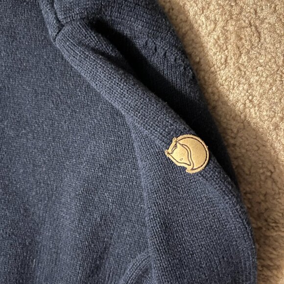 Fjallraven Sweater (very soft wool / not itchy at all) - Picture 1 of 10